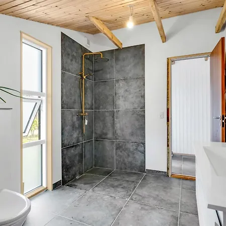 Ilda - 800m From The Sea By Interhome *